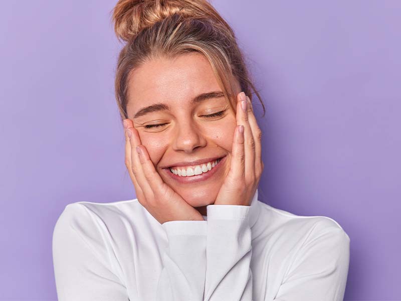 Cosmetic dental bonding for a brighter, more even smile
