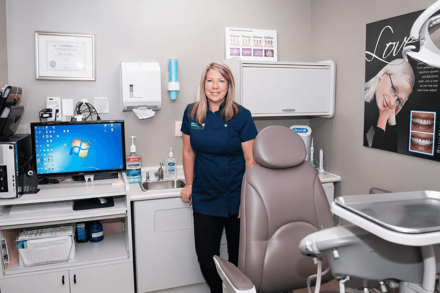 Digital dental imaging reviewed chairside with patients